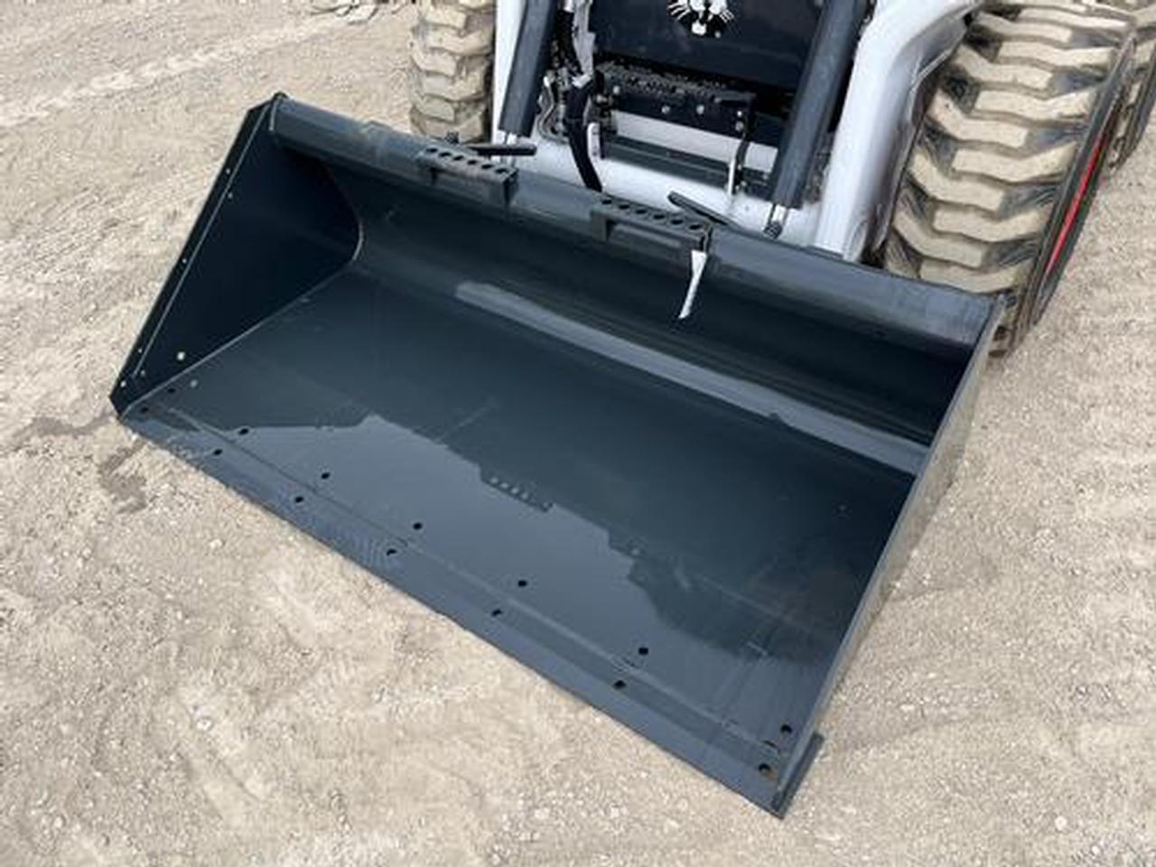 Tractor & Construction Equipment Auction