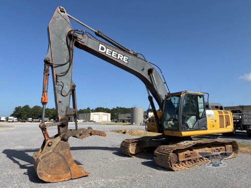 Public Truck, Equipment, & Vehicle Auction #100 Auction