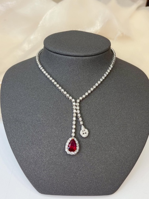 Fine Asian Jewelry & Jade Auction #106