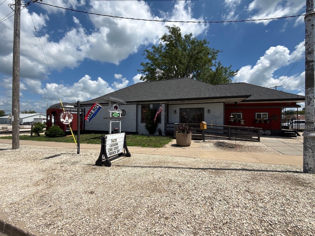 Buffalo Ridge Cafe Online Only Auction