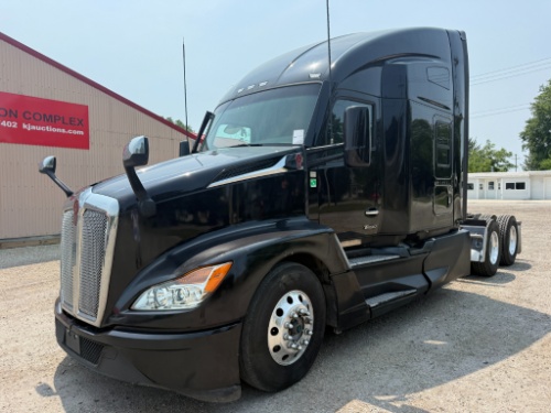 Truck & Equipment Auction