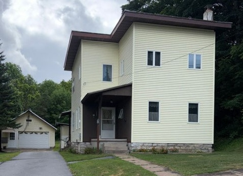 Online & Live Unreserved Real Estate Auction