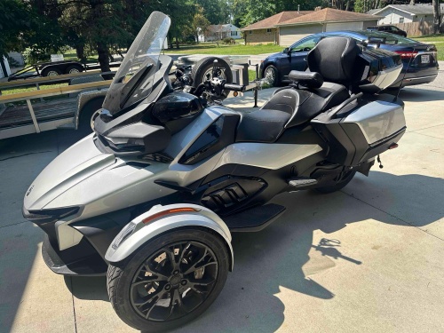 Motorcycle, Tools & Outdoor Gear Auction