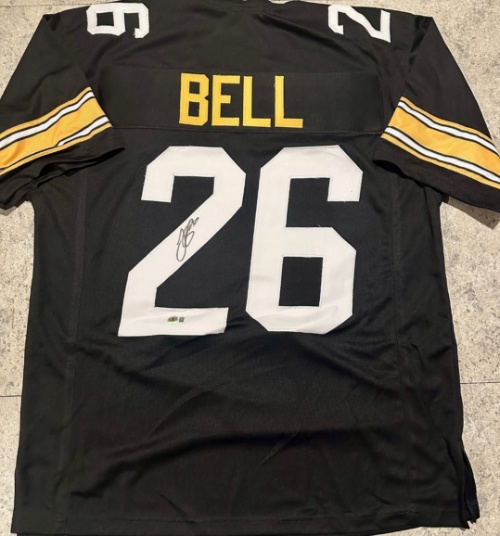 Sports & Entertainment Memorabilia Auction