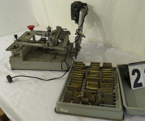 Estate Toy Models, Trucker Belt Buckles, Hat Pins Auction