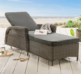 Gartenliege aus Aluminium und Polyrattan in dunkelgrau mit grauer Auflage