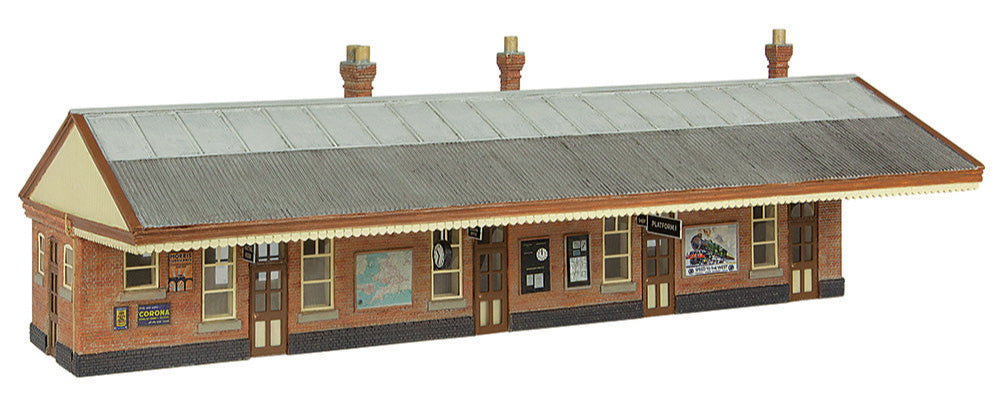 Image of Scenecraft GWR Standard Station - Chocolate & Cream