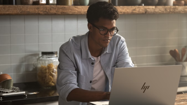 Save Up to 59% at HP Canada!