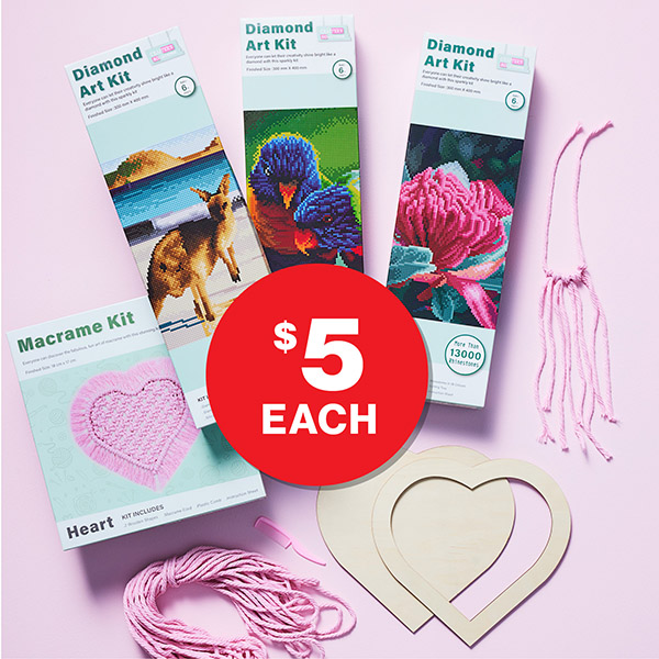 Spark their creativity this Christmas with our Diamond Art and Macrame Kits —perfect for those who love to create something special!