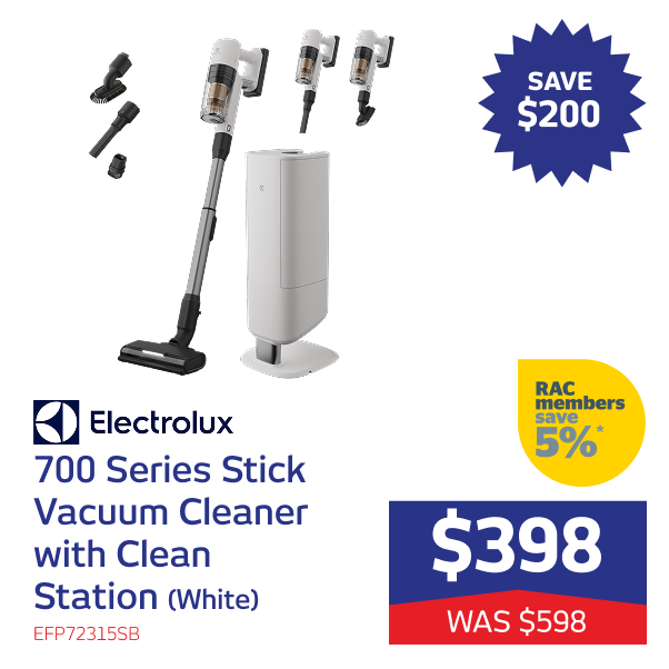 700 Series Stick Vacuum Cleaner with Clean Station (White)