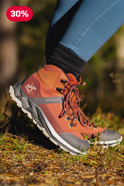 Phantom Trail Mid Waterproof Hiking Boots