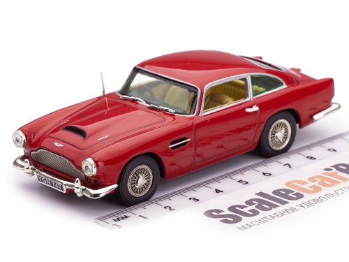 1/43 Aston Martin DB4