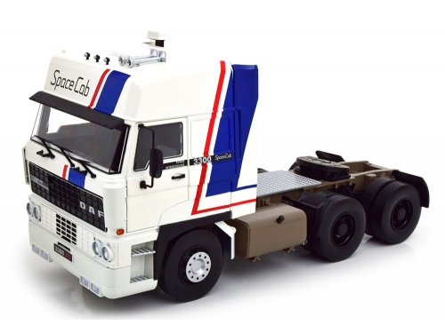 1/18 DAF 3300 Space Cap 1982