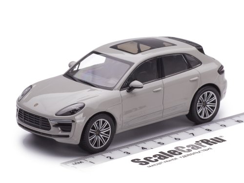 1/43 Porsche Macan Turbo 2019