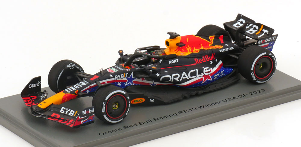 1/43 Red Bull RB19 Формула-1 Победитель Гран-при США, Чемпион мира 2023 Макс Ферстаппен