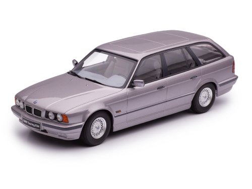 1/18 BMW 5 серии E34 Touring 1996