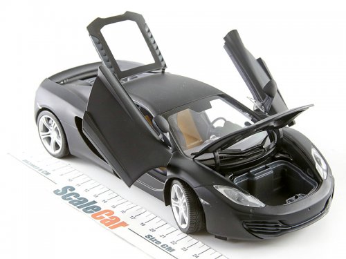 1/18 McLaren MP4-12C 2011