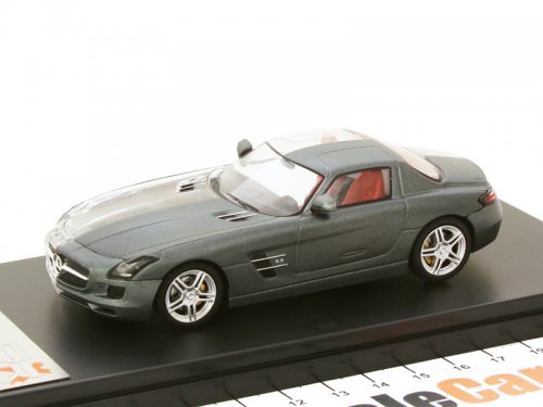 1/43 Mercedes-Benz SLS AMG