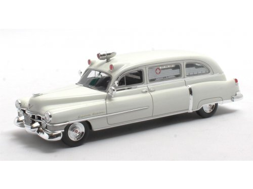 1/43 Cadillac Superior Ambulance 1951