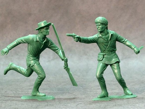 Набор из двух фигур: Американские скауты (собранные). Высота: 15 см
