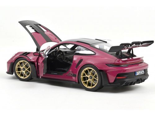 Модель в масштабе 1/18 Porsche 911 GT3 RS с Weissack Pack 2022