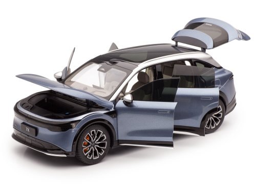 Модель в масштабе 1/18 ZEEKR 7X