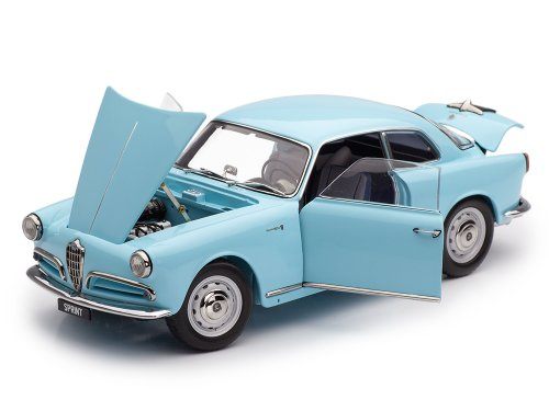 Модель в масштабе 1/18 Alfa Romeo Giulietta Sprint