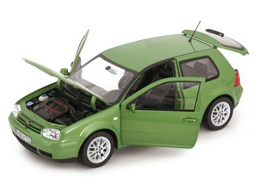 1/18 Volkswagen Golf 4 GTi 1998