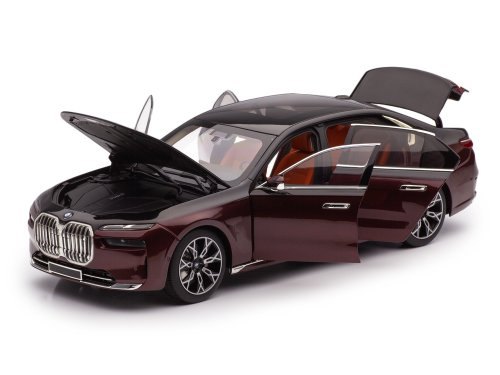 1/18 BMW i7 7 series 2022 G70