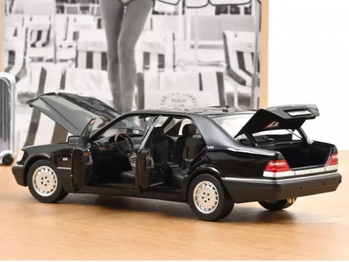 1/18 Mercedes-Benz S600 (W140) 1997