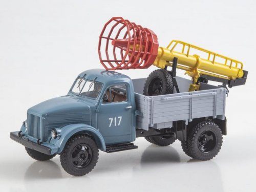 1/43 ТВГ-15М телескопическая гидравлическая автовышка