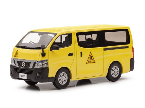 1/43 Nissan NV350 Caravan School Bus 2012