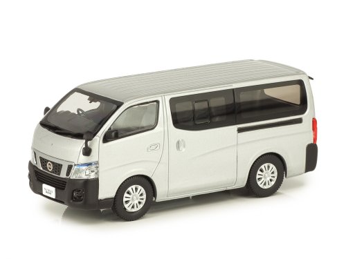 1/43 Nissan NV350 Caravan Van DX 2012