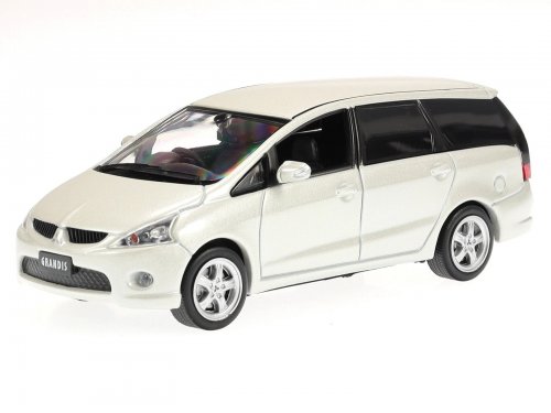 1/43 Mitsubishi Grandis 2003