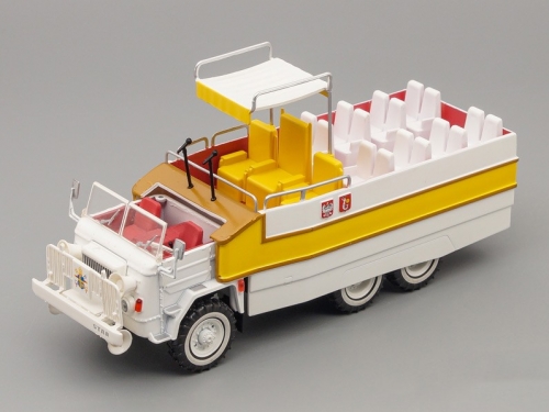1/43 Star 660 папамобиль