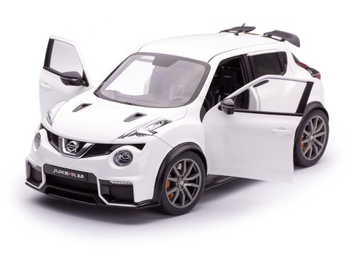1/18 Nissan Juke R 2.0 2016