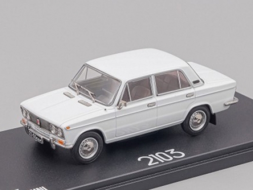1/43 ВАЗ-2103 Жигули 1973-1975