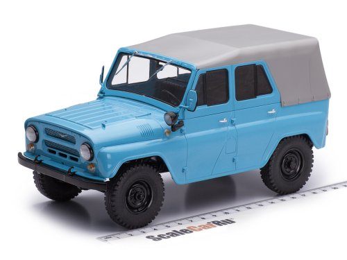 1/18 УАЗ-469 (31512)