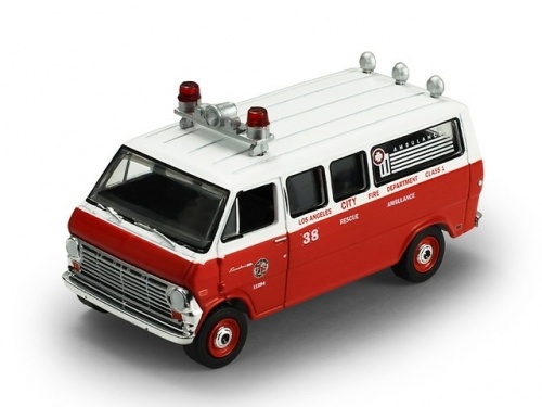 1/64 Ford Econoline Ambulance Los Angeles Fire Department (LAFD) (пожарная скорая медицинская помощь) 1969