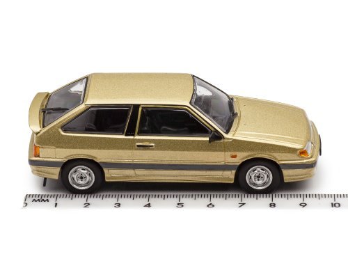 1/43 ВАЗ-2113 Lada Samara II бежевый металлик (Лада Самара 2) Тринашка