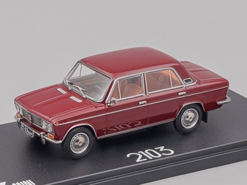 1/43 ВАЗ-2103 Жигули (1972-1973), вишневый
