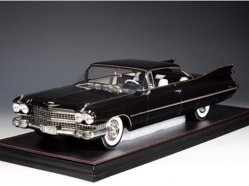 1/18 Cadillac Coupe Deville 1959