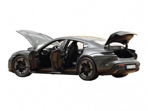 1/18 Porsche Taycan Turbo S 2024