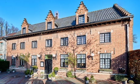 Laat je verrassen door de chef: 3-gangen met tapas en mignardises Laat je verrassen door de chef: 3-gangen met tapas en mignardises