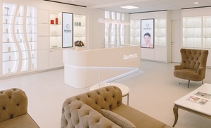 Soin du visage au choix hydratant, anti-âge, coup d'éclat ou peeling Soin du visage au choix hydratant, anti-âge, coup d'éclat ou peeling