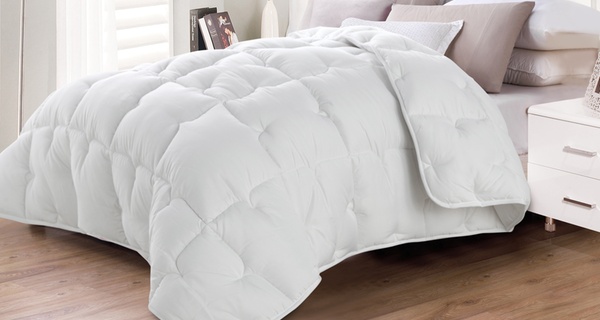 Couette chaude Grand froid, 100 % microfibre, 600 gr/m², hypoallergénique pour une sensation duvet naturel, Sampur
