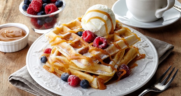 Crêpe/Gaufre et boisson chaude dès 7,50 € chez Break Point Anspachlaan