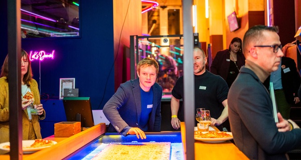 1, 2 ou 3 activités au choix (minigolf, fléchettes, shuffleboard...) et combos gourmands (jusqu'à 62% de remise)