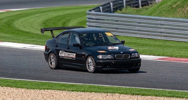 Les plus beaux circuits belges à bord d'une BMW E46 ou E36