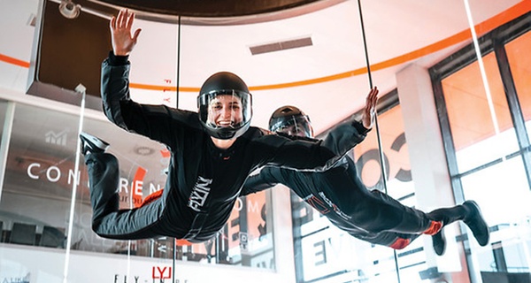 Simulateur de chute libre pour adultes/enfants